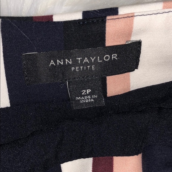 Ann Taylor petite Skirt - Picture 5 of 6